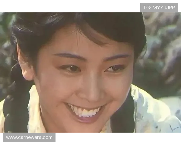 《家后》：穿越时空的温柔回响，触动心弦的家族史诗